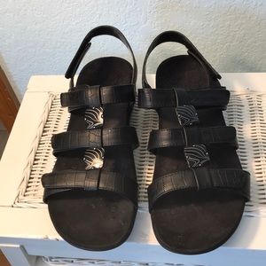Like New Black Adjustable Bionic Sandals